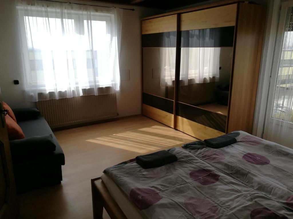 Ferienwohnung 123 room 1